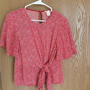 H&M Red and White floral Tie-Front Blouse